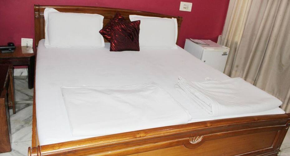 Hotel Crystal 52, Chandigarh 4